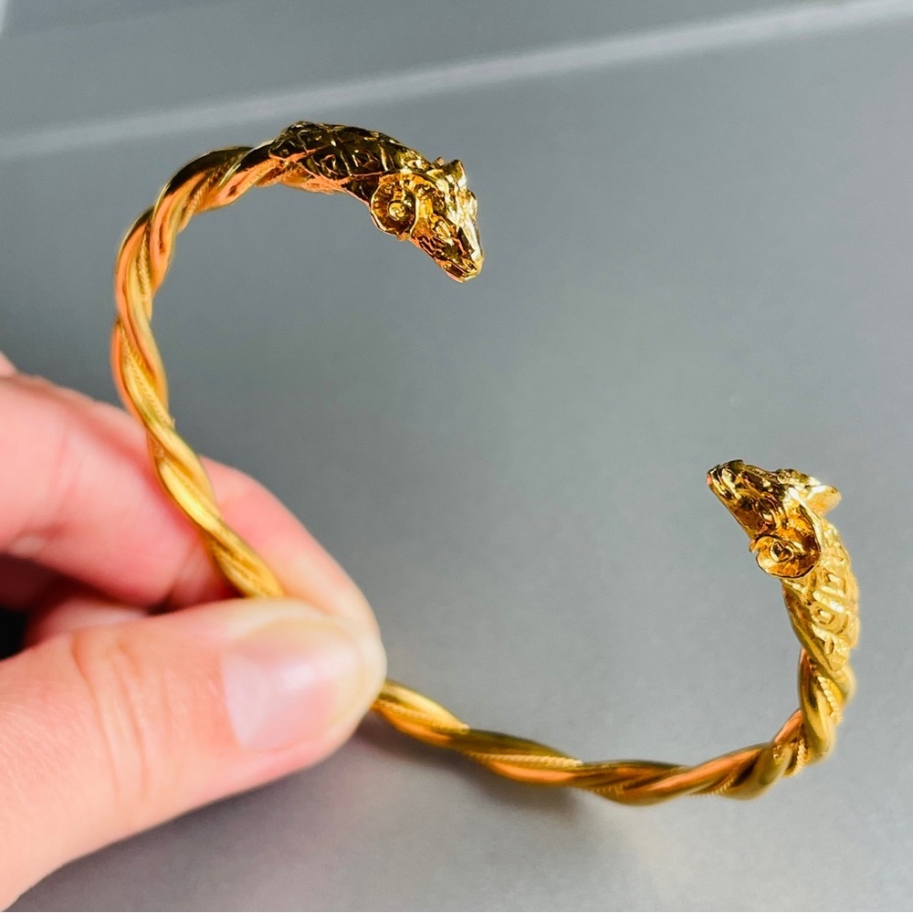 Double Ram Head Aries Gold Vermeil Sterling Silver Twisted Cable Cuff Br… - Picture 1 of 10
